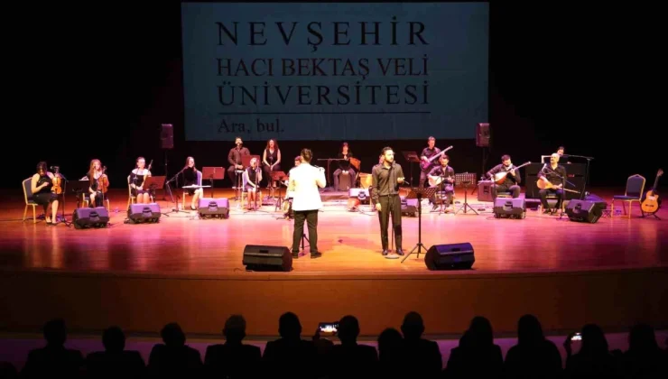 Kahramanmaraş Depremi Sonrası Müzik Öğretmenlerinden Teşekkür Konseri