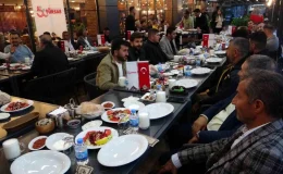 TÜRSAB Genel Başkan Yardımcısı Davut Günaydın, Van’daki acentelerle iftarda bir araya geldi