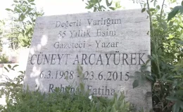 Gazeteci-yazar Cüneyt Arcayürek vefatının dokuzuncu yıl dönümünde anıldı